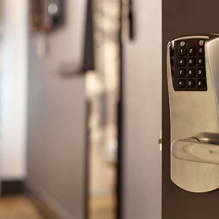 B&B Hotel Арас Екстериор снимка
