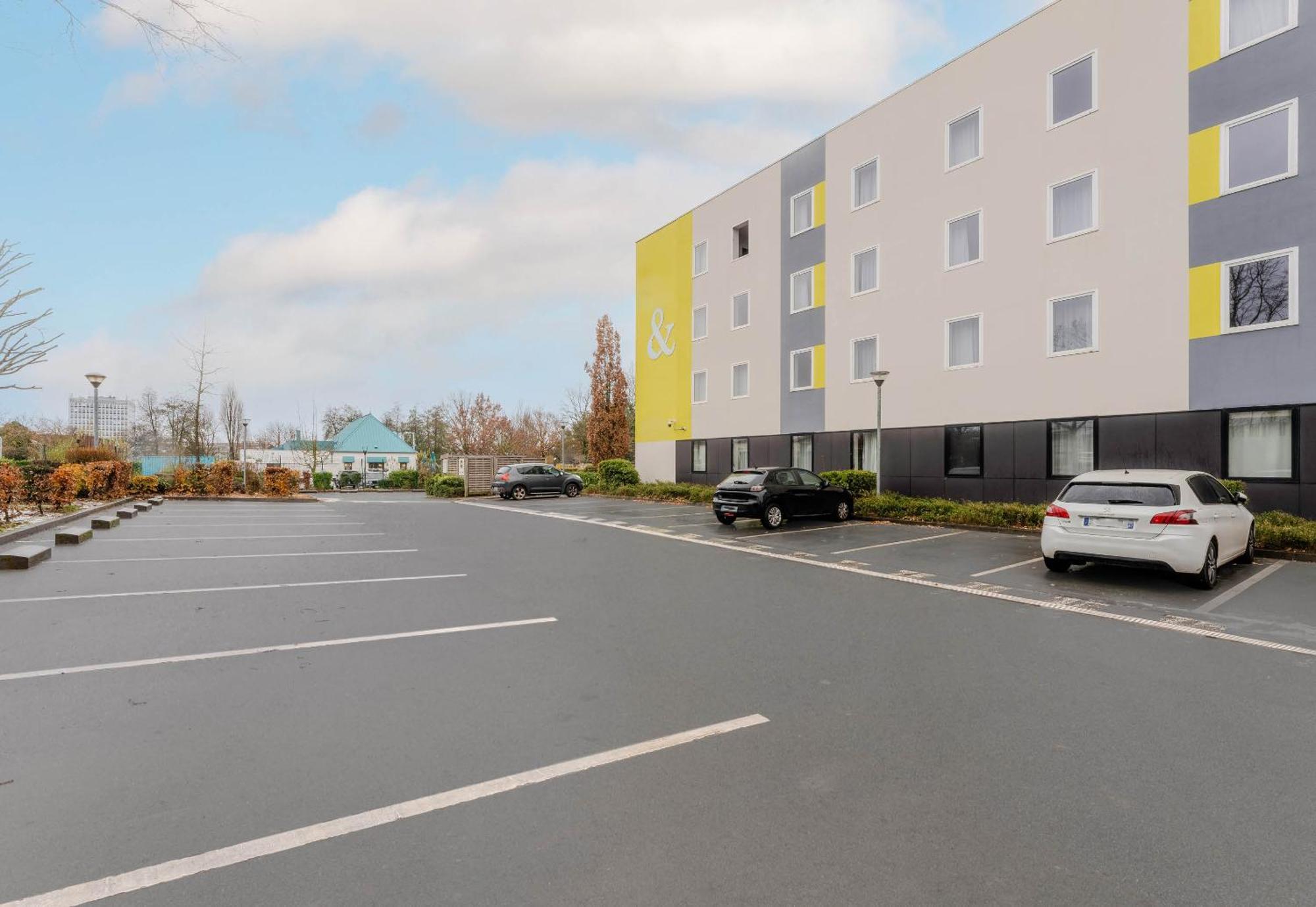 B&B Hotel Арас Екстериор снимка